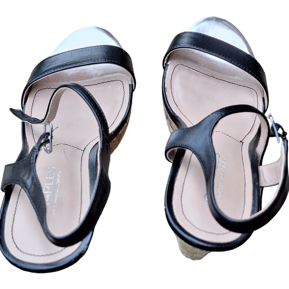 Charles by Charles David black Sandals - Picture 3 of 5